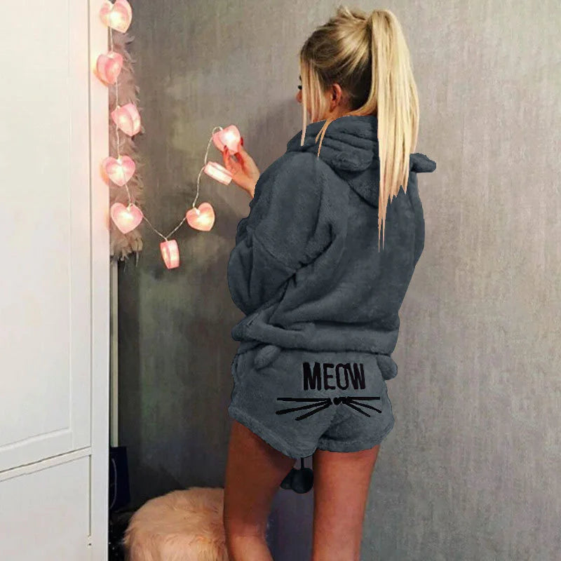 Women’s Cat Cartoon Warm Pajama Set – Cozy Sleepwear & Homewear