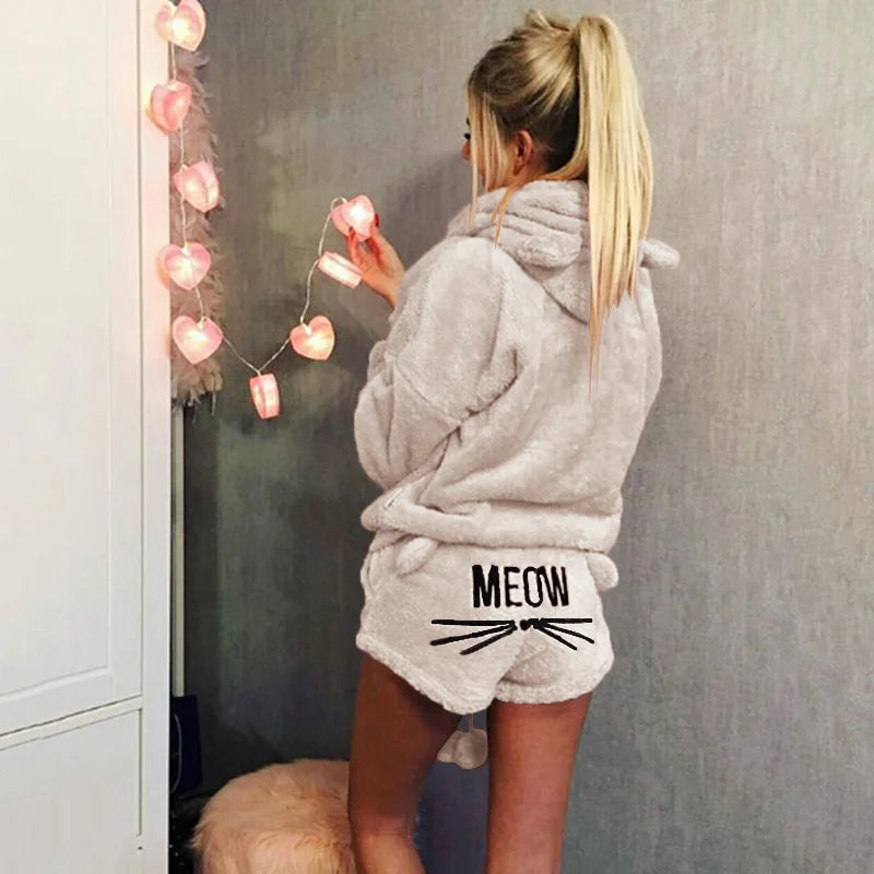 Women’s Cat Cartoon Warm Pajama Set – Cozy Sleepwear & Homewear
