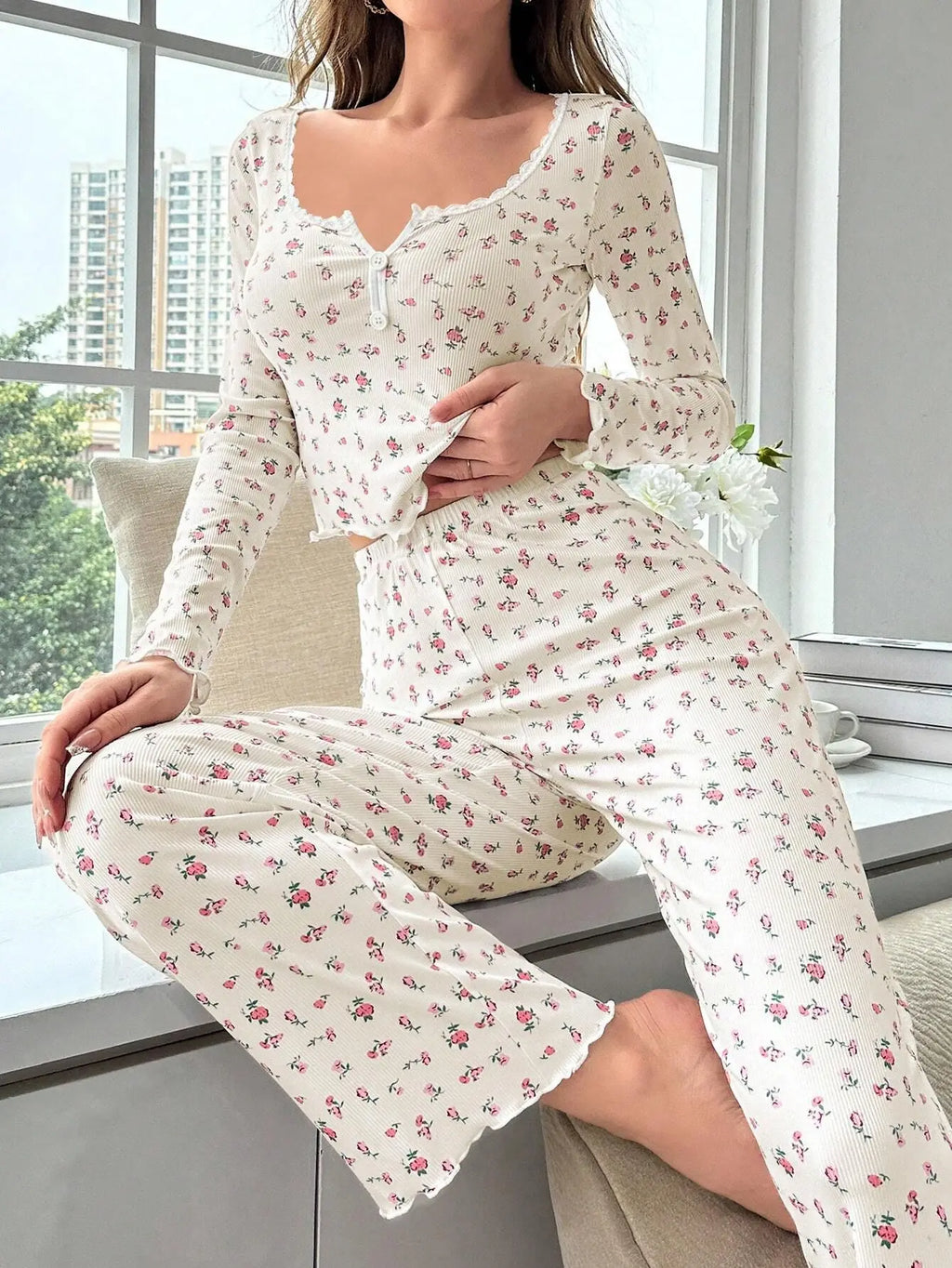 Women’s Floral Pajama Set – Long Sleeve Top & Pants Cozy Loungewear